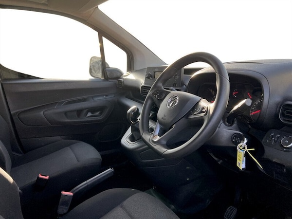 Used Vauxhall Combo 2020 for sale - 76141960: Photo 31