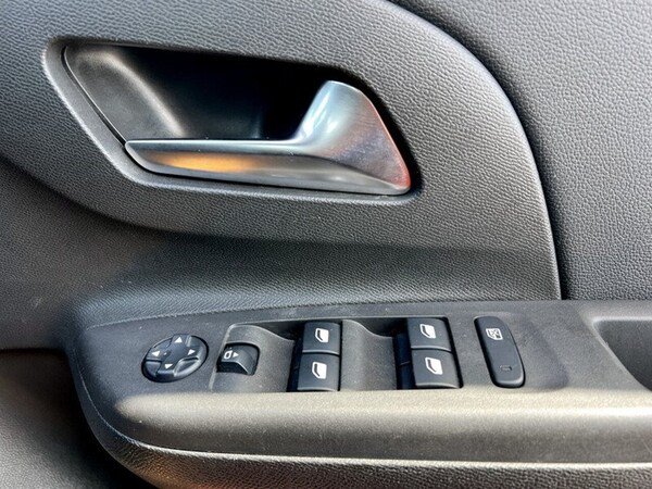Used Vauxhall Corsa 2020 for sale - 76093059: Photo 42