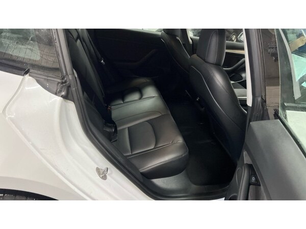 Used Tesla Model 3 2021 for sale - 76287981: Photo 12