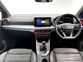 Used SEAT Arona 2023 for sale - 79435158: Photo