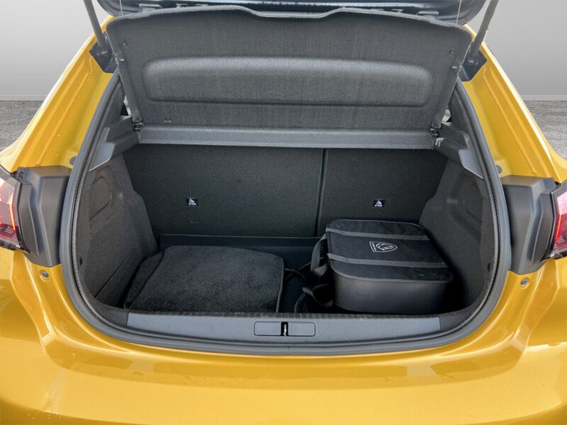 Used Peugeot E-208 2022 for sale - 76638670: Photo 23