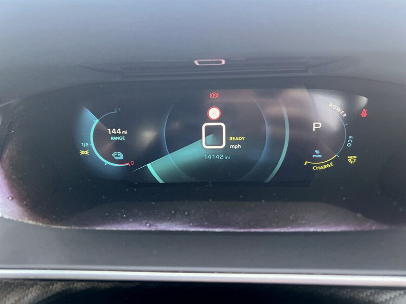 Used Peugeot E-208 2022 for sale - 76638670: Photo 34