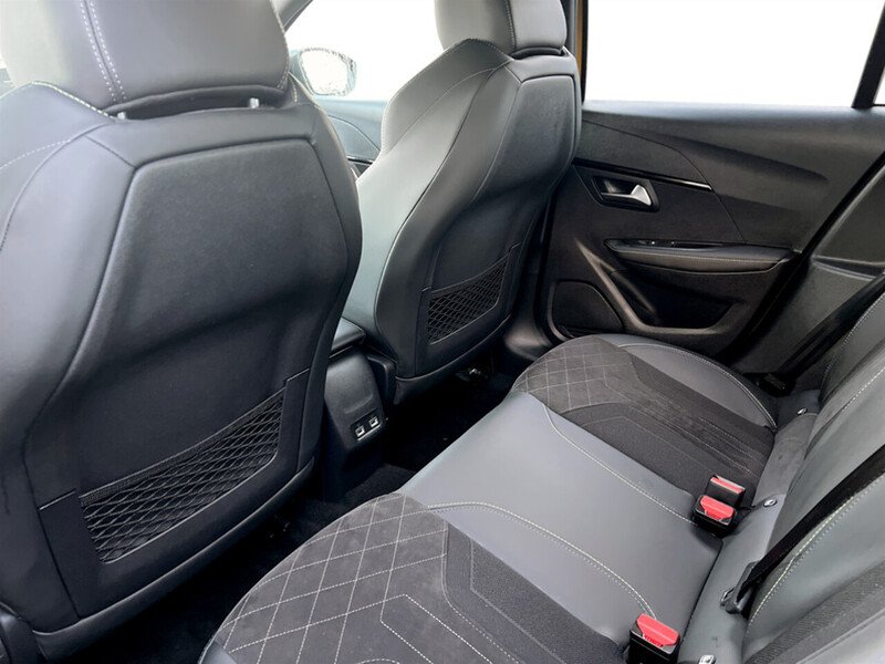 Used Peugeot E-208 2022 for sale - 76638670: Photo 44