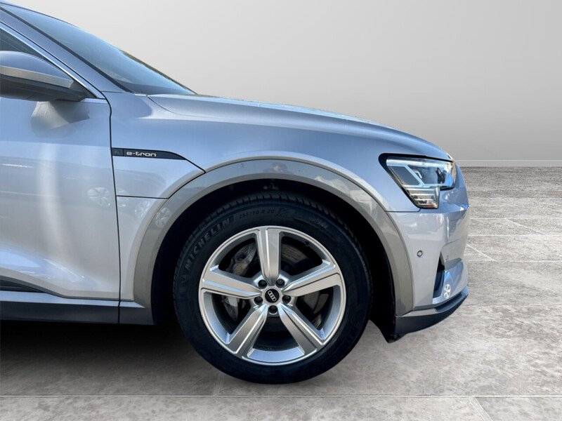 Used Audi e-tron 2021 for sale - 77945246: Photo 20