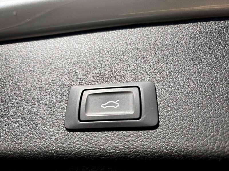 Used Audi e-tron 2021 for sale - 77945246: Photo 24