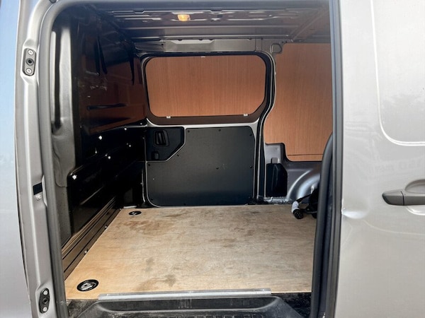 Used Vauxhall Vivaro Electric 2023 for sale - 76210962: Photo 20
