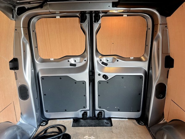 Used Vauxhall Vivaro Electric 2023 for sale - 76210962: Photo 23