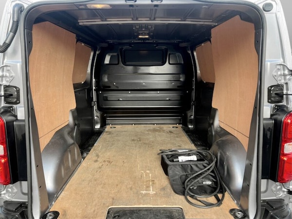 Used Vauxhall Vivaro Electric 2023 for sale - 76210962: Photo 28