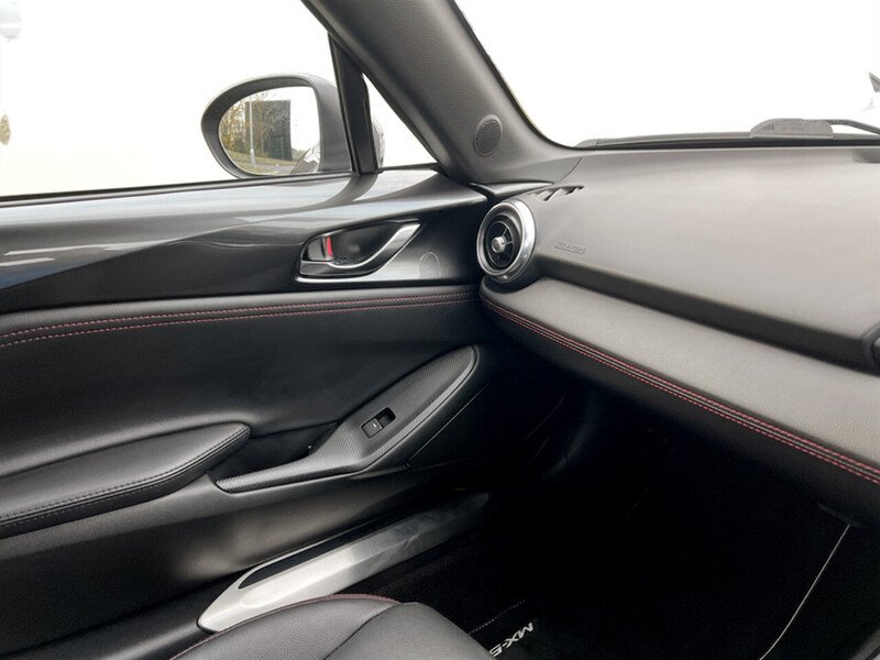 Used Mazda MX-5 RF 2018 for sale - 76958540: Photo 37