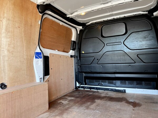 Used Ford Transit Custom 2020 for sale - 76197329: Photo 26