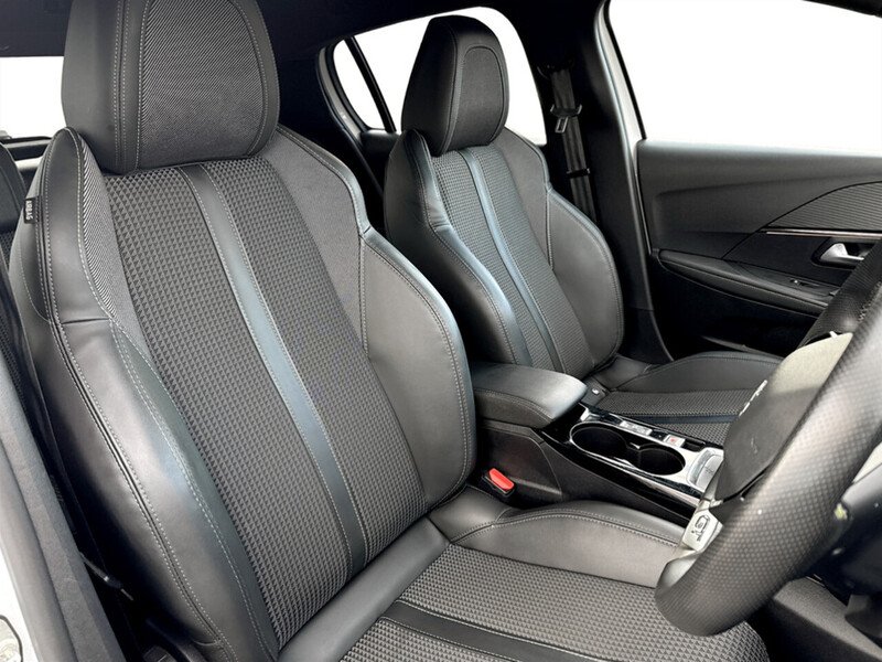 Used Peugeot 208 2023 for sale - 77200888: Photo 9