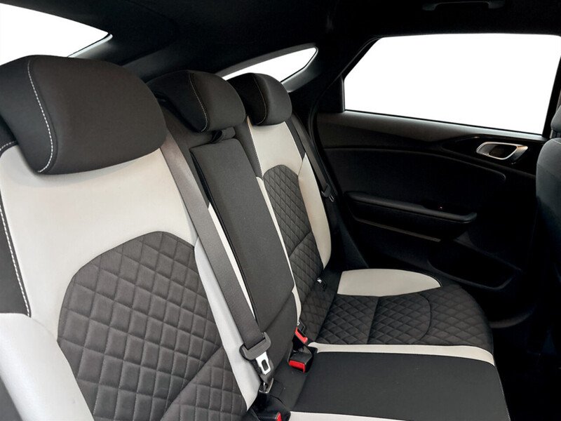 Used Kia Pro Ceed 2019 for sale - 77303130: Photo 42