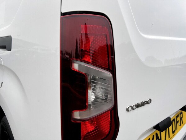 Used Vauxhall Combo 2021 for sale - 76245561: Photo 31