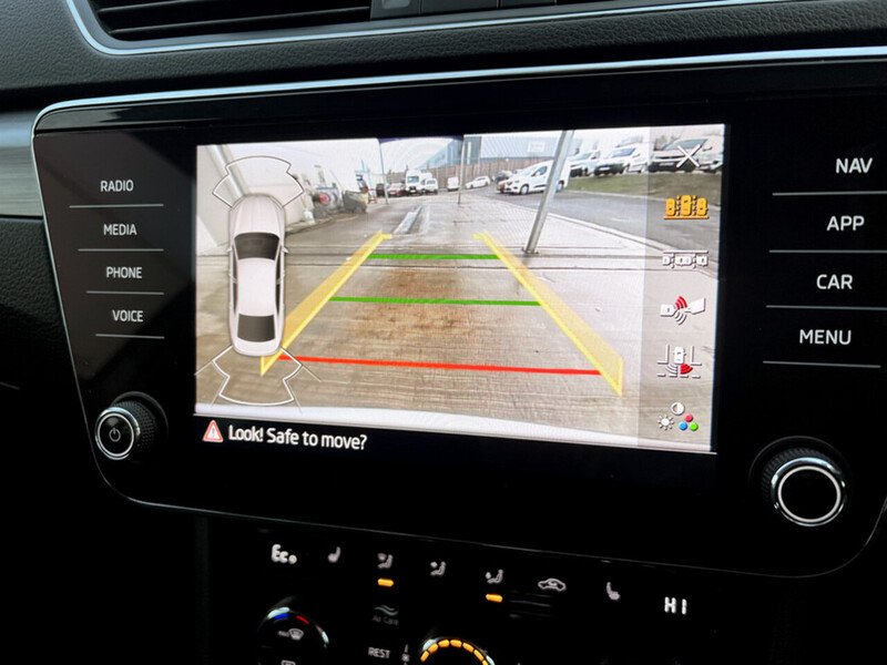 Used Skoda Superb 2021 for sale - 76673060: Photo 39