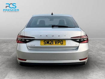 Used Skoda Superb 2021 for sale - 76673060: Photo