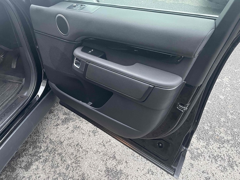 Used Land Rover Discovery 2019 for sale - 77655784: Photo 30