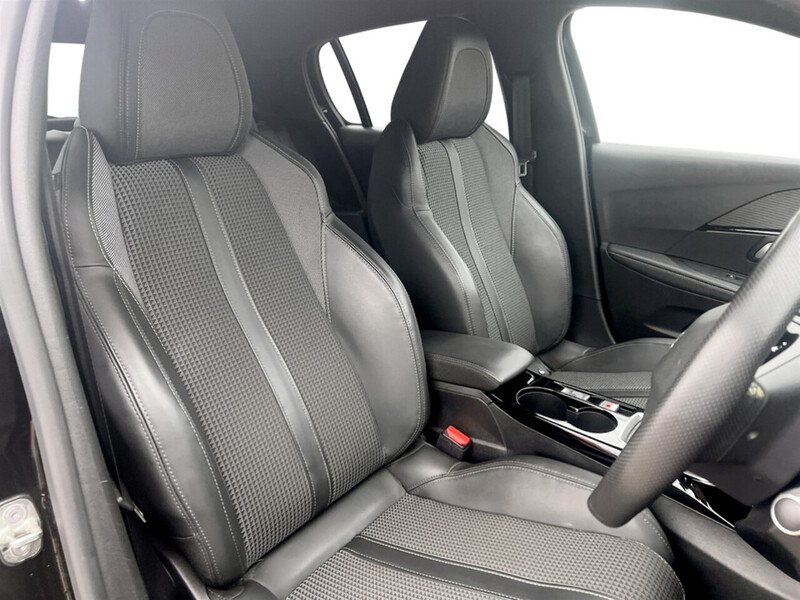 Used Peugeot 208 2023 for sale - 76707322: Photo 9