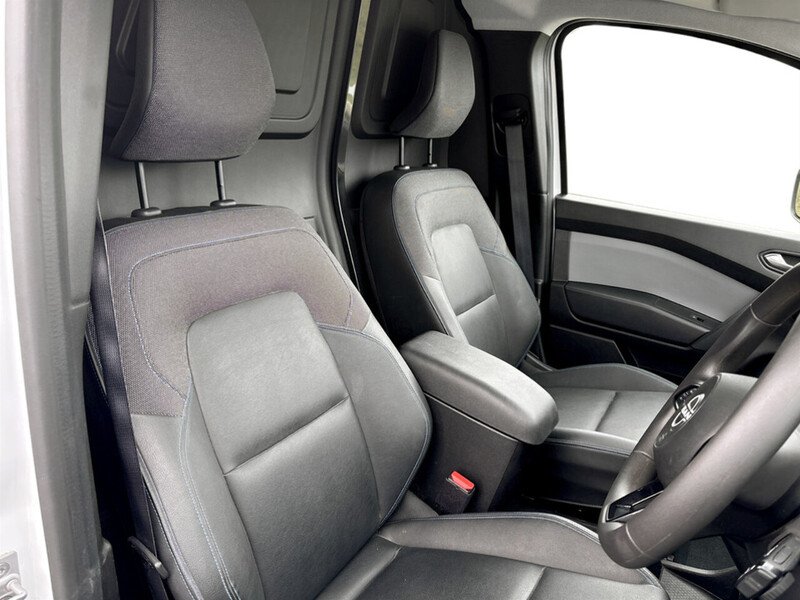 Used Nissan Other 2023 for sale - 77558334: Photo 13