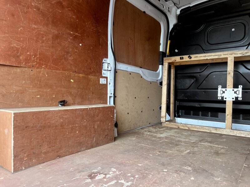Used Ford Transit 2021 for sale - 76245567: Photo 28