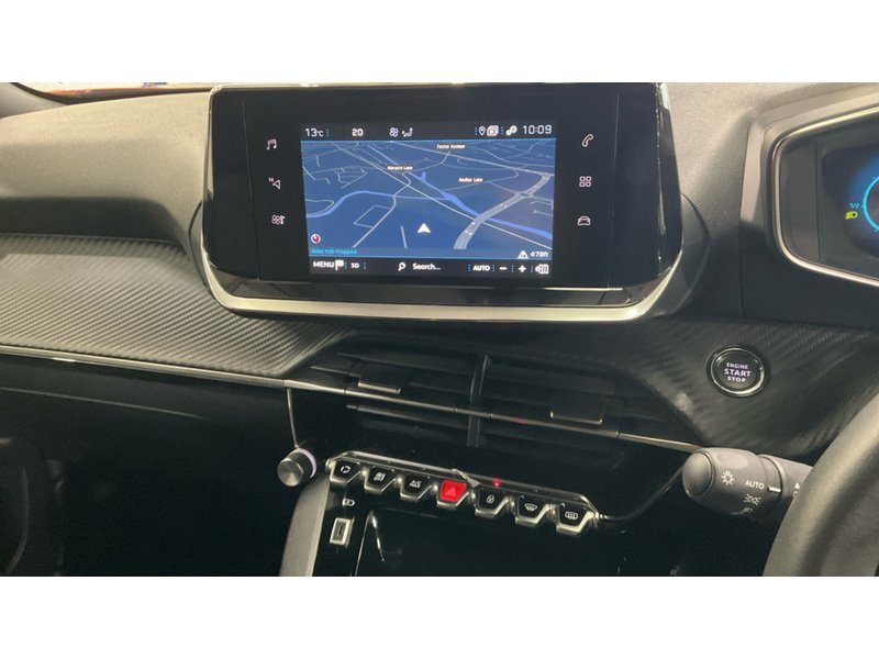 Used Peugeot 2008 2023 for sale - 76628605: Photo 9