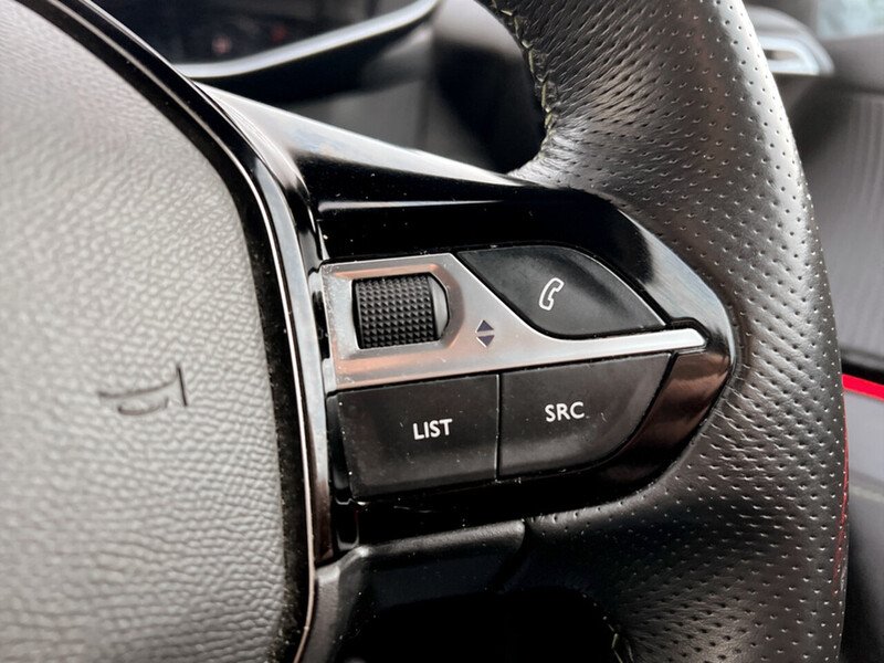 Used Peugeot E-2008 2021 for sale - 76778074: Photo 29