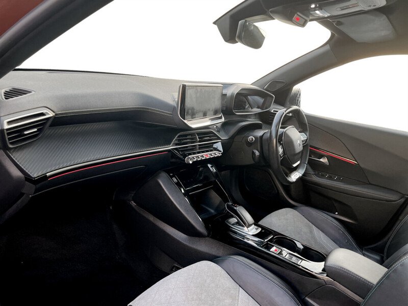 Used Peugeot E-2008 2021 for sale - 76778074: Photo 33