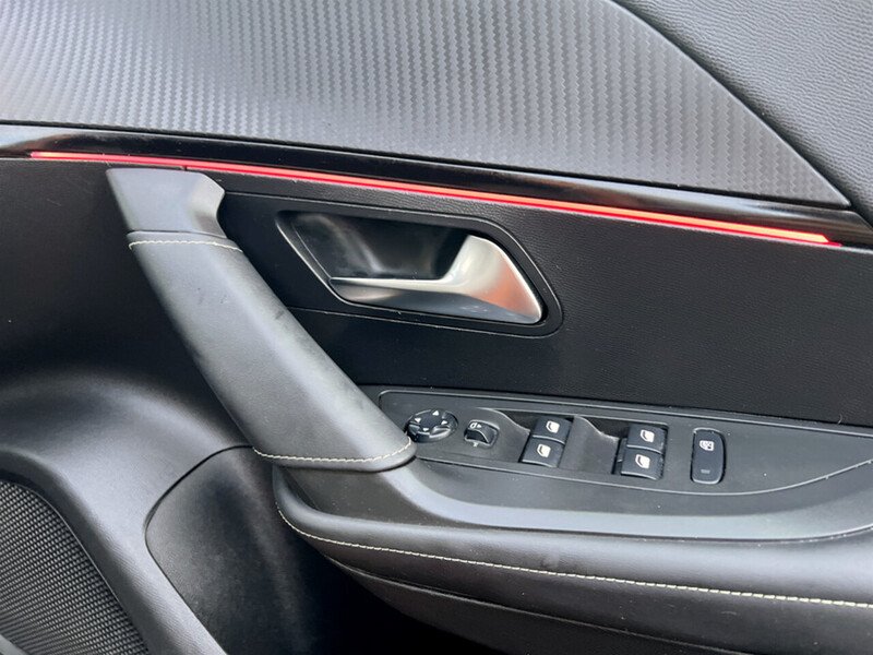 Used Peugeot E-2008 2021 for sale - 76778074: Photo 39