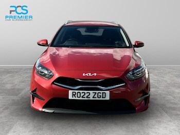 Used Kia Ceed 2022 for sale - 76932140: Photo