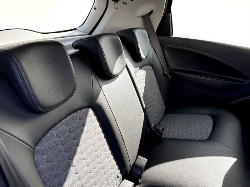 Used Renault Zoe 2022 for sale - 78031181: Photo 42