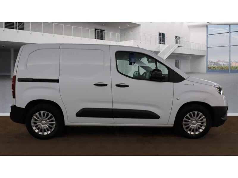 Used Toyota ProAce 2022 for sale - 76148360: Photo 3