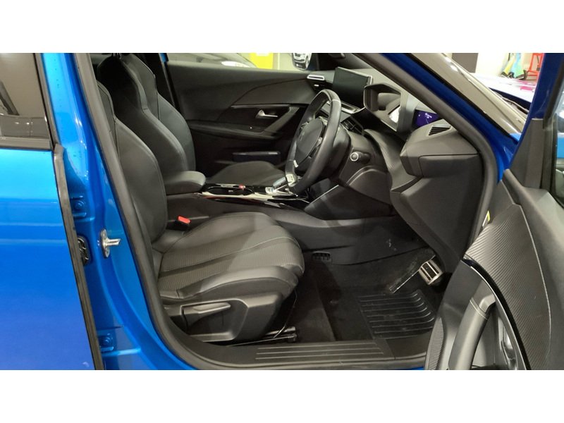 Used Peugeot 2008 2021 for sale - 77803182: Photo 4