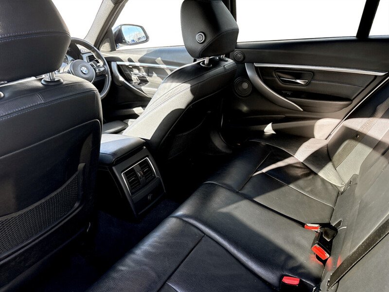 Used BMW 3 Series for sale - 78107360: Photo 47