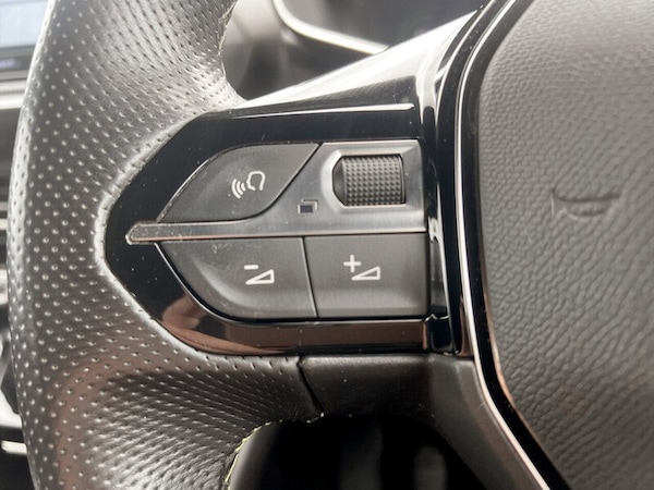 Used Peugeot 208 2023 for sale - 75620140: Photo 30
