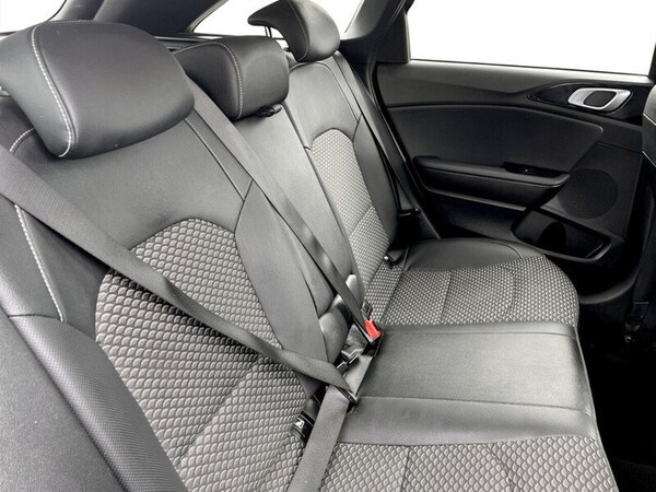 Used Kia Ceed 2022 for sale - 75774106: Photo 40