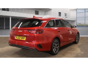 Used Kia Ceed 2022 for sale - 75774106: Photo
