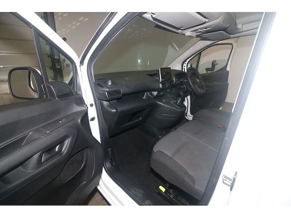 Used Vauxhall Combo 2021 for sale - 76141951: Photo 4