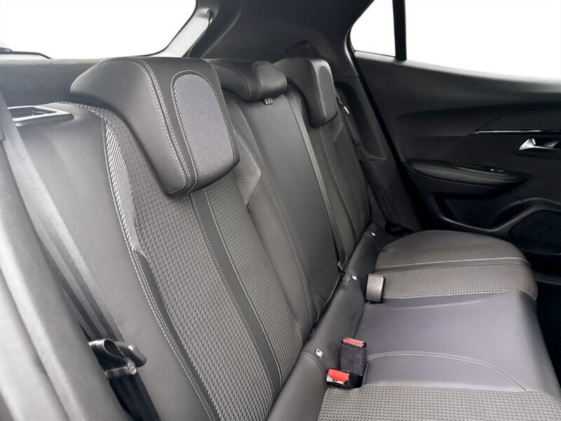 Used Peugeot 2008 2021 for sale - 77069824: Photo 42