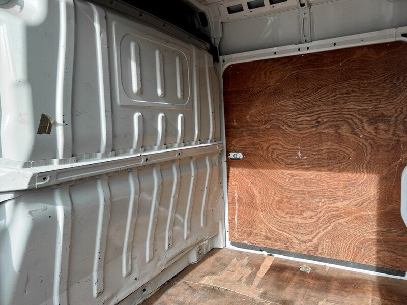 Used Peugeot Boxer 2022 for sale - 76100693: Photo 17