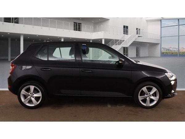 Used Skoda Fabia 2021 for sale - 76148316: Photo 3