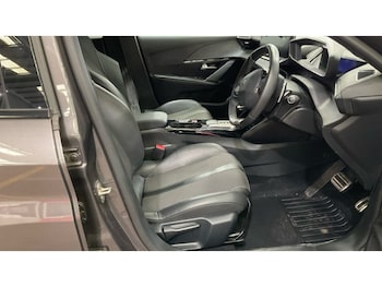 Used Peugeot 208 2023 for sale - 79167401: Photo