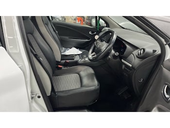 Used Renault Zoe 2022 for sale - 78142140: Photo