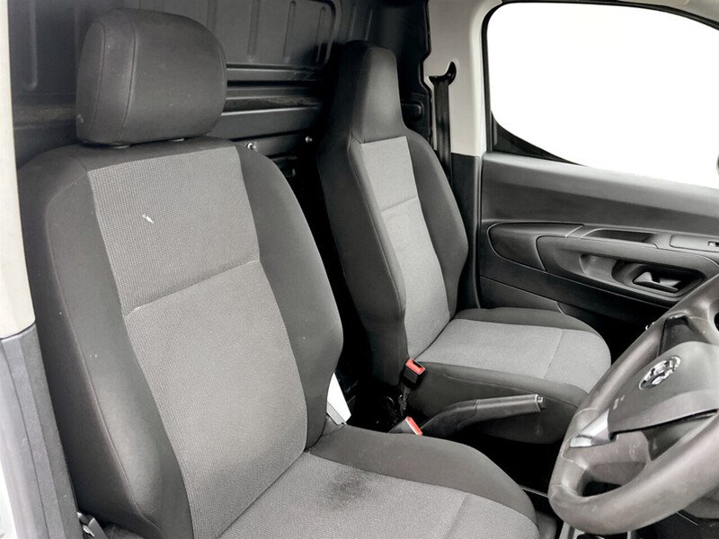 Used Vauxhall Combo 2021 for sale - 76712132: Photo 11