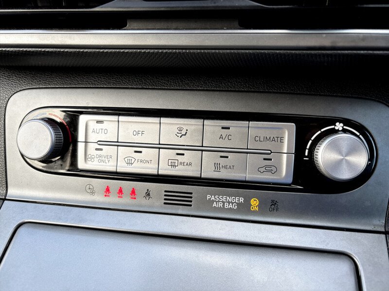 Used Hyundai KONA 2023 for sale - 77564102: Photo 36