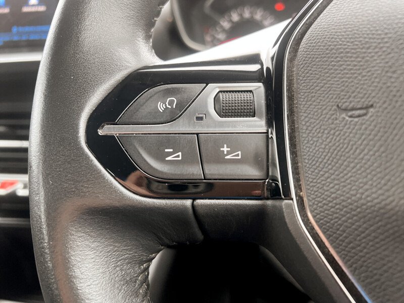 Used Peugeot 2008 2022 for sale - 75944491: Photo 29