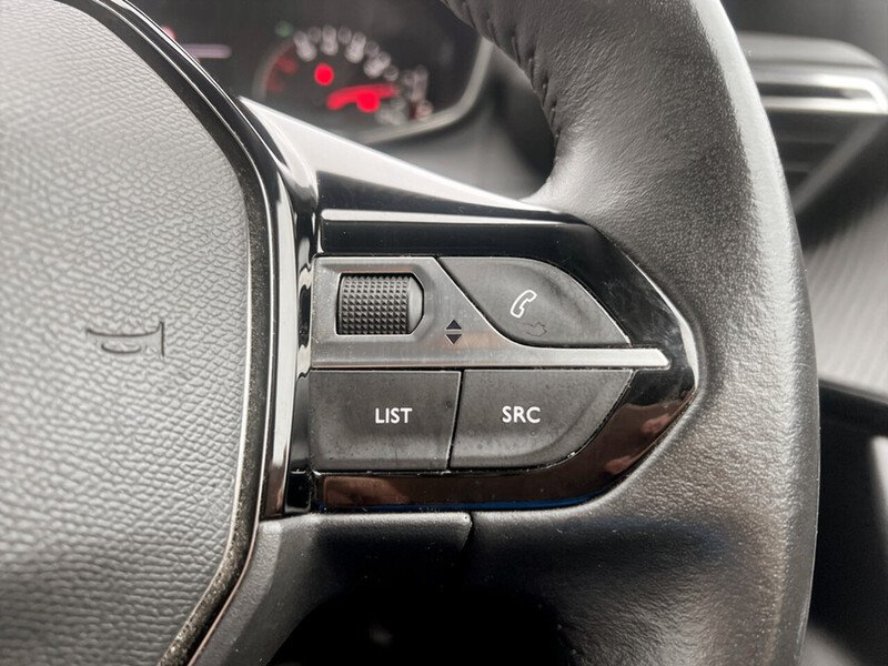 Used Peugeot 2008 2022 for sale - 75944491: Photo 31