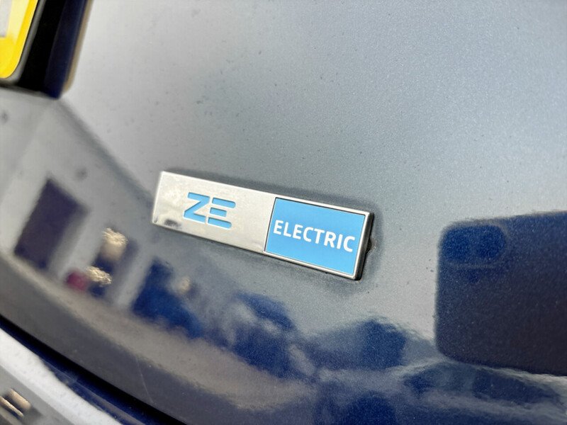 Used Renault Zoe 2022 for sale - 77365259: Photo 32