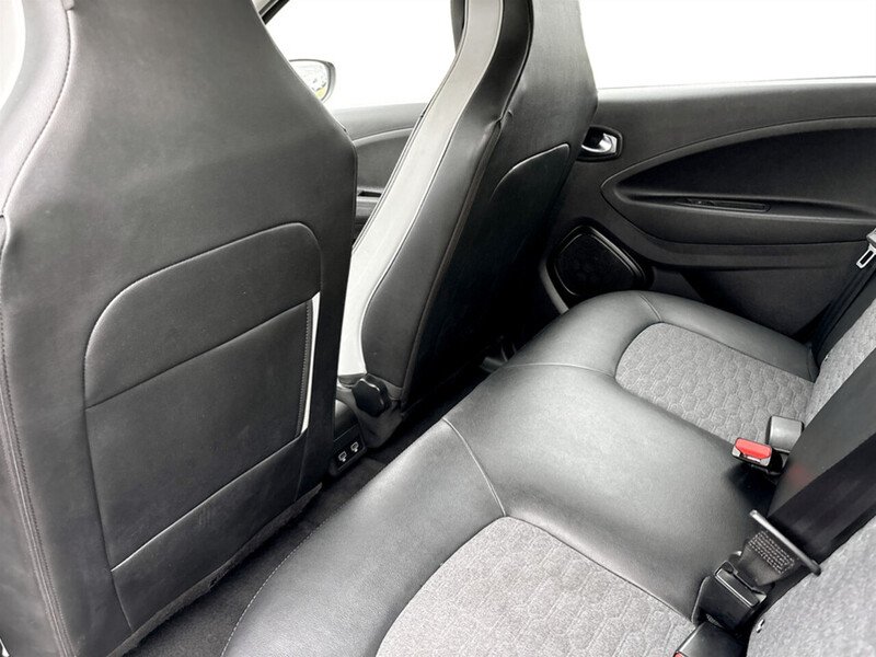 Used Renault Zoe 2022 for sale - 77365259: Photo 41