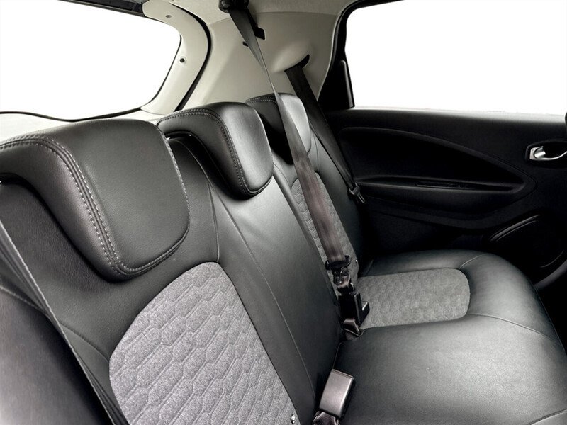 Used Renault Zoe 2022 for sale - 77365259: Photo 42