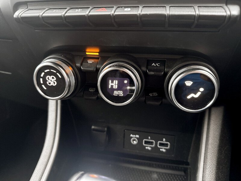 Used Renault Captur 2022 for sale - 77044529: Photo 37