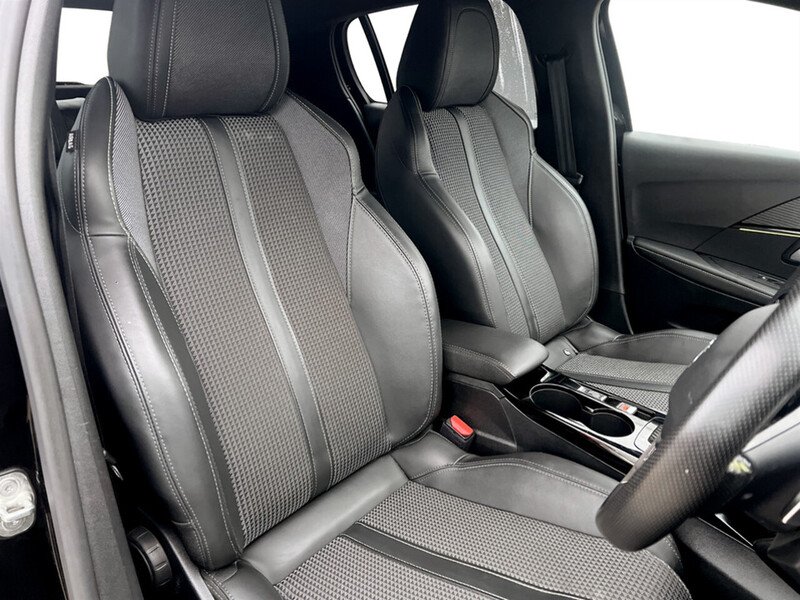 Used Peugeot 208 2023 for sale - 76707245: Photo 9